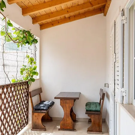 Feather - With Terrace *