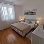 Feather - With Terrace Apartment Dubrovnik