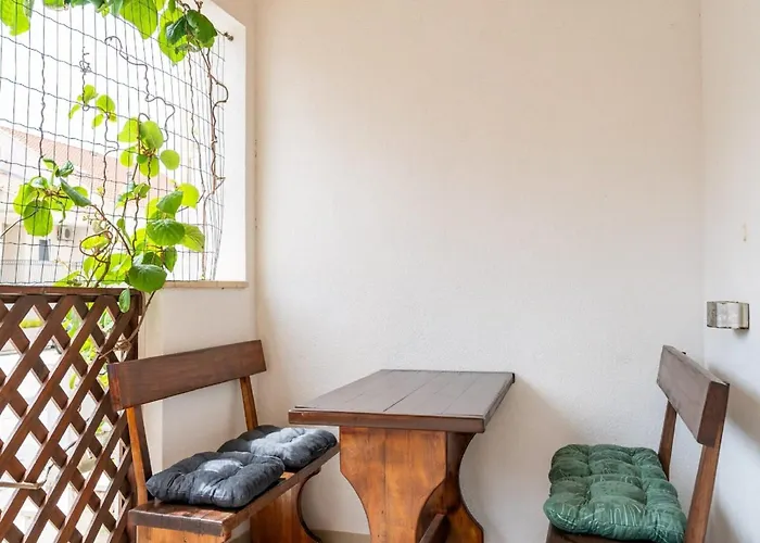 Feather - With Terrace Apartamento